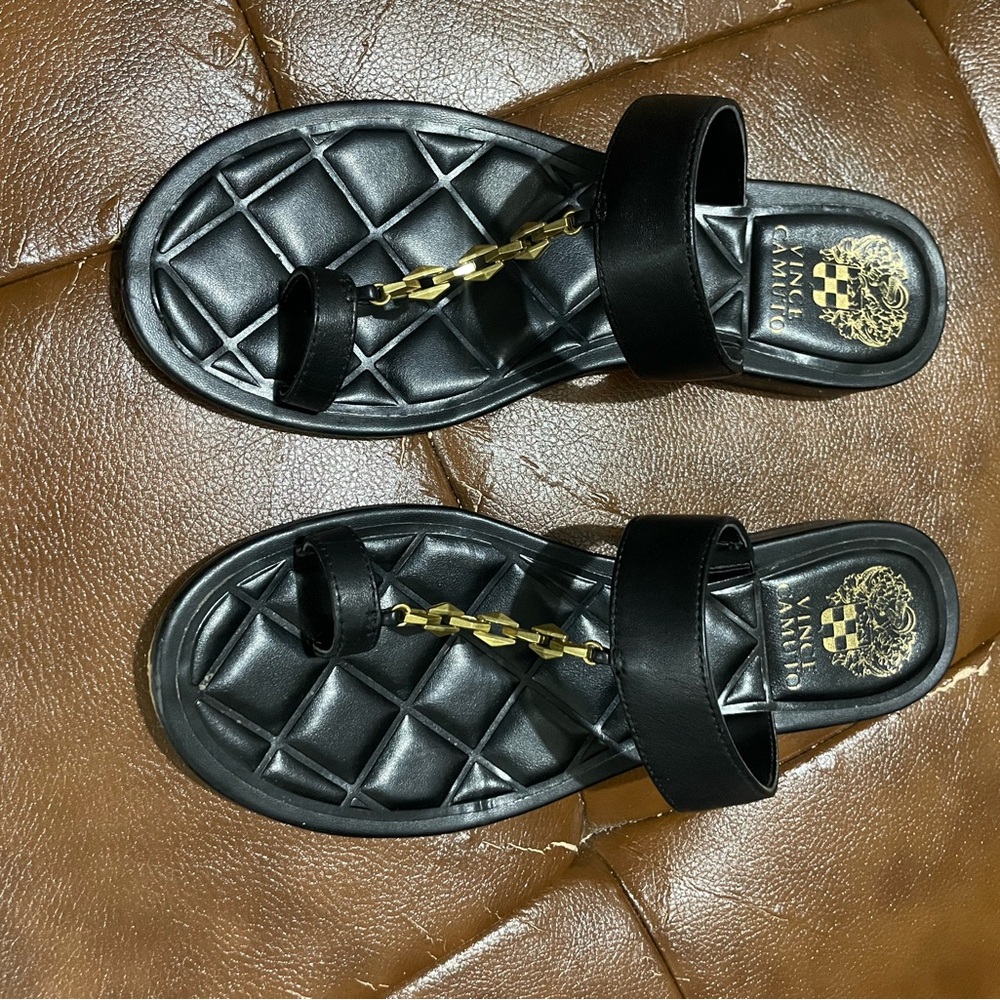 Vince Camuto Black Sandal with Gold Chain Detail